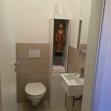 Loh 公寓